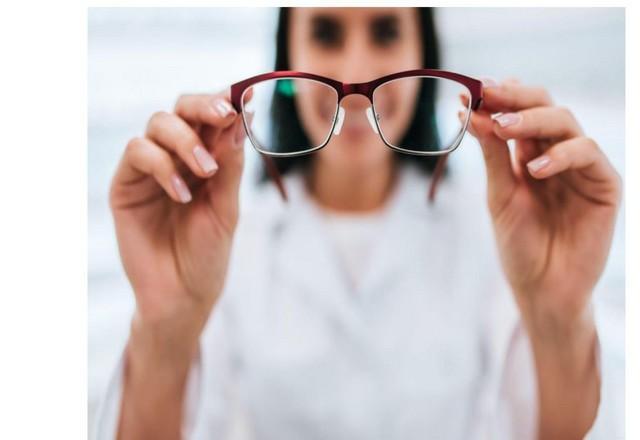 حل مشاكل قصر النظر